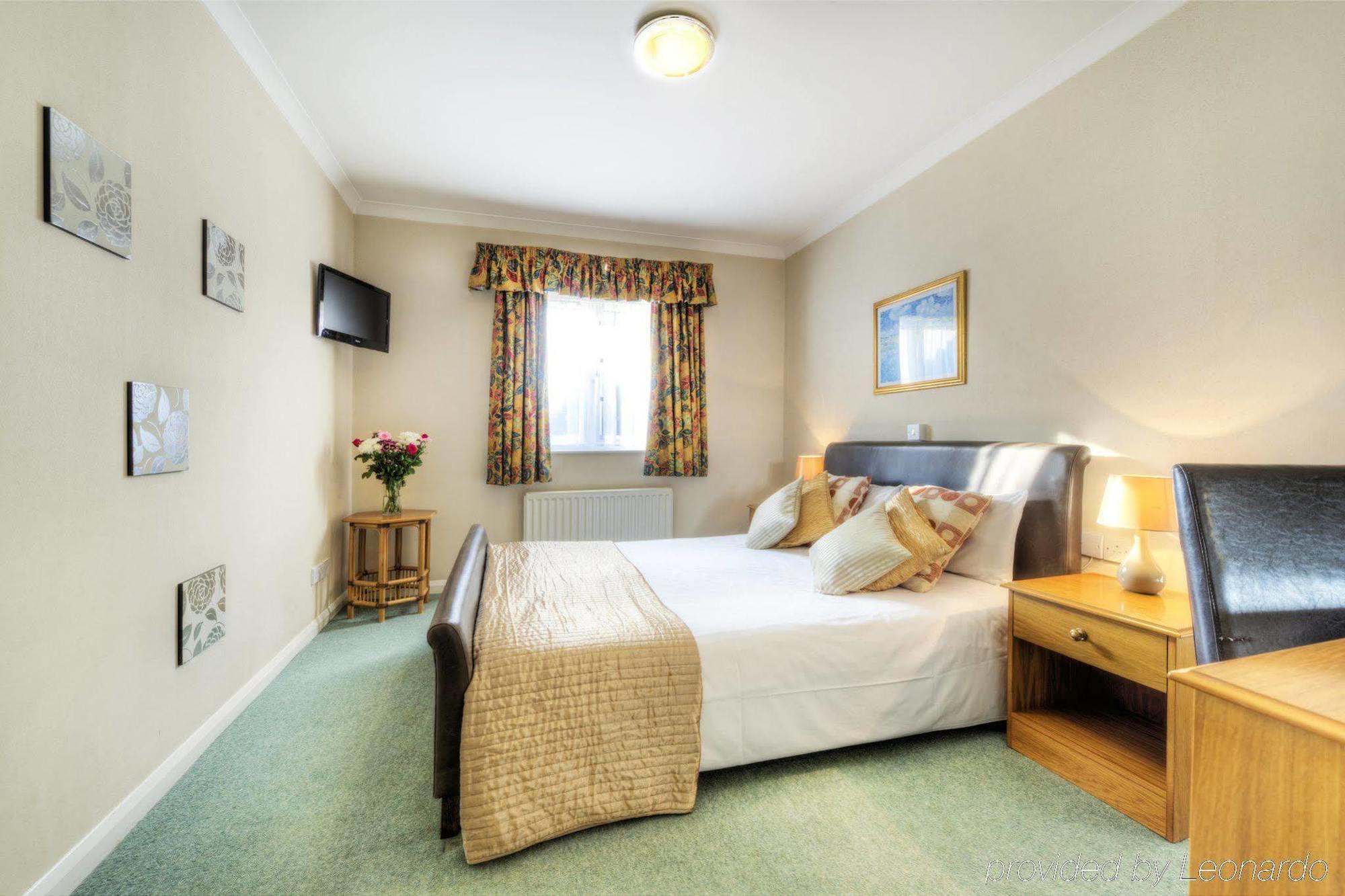 Flexistay Reading West Aparthotel - With Communal Kitchen Use Esterno foto