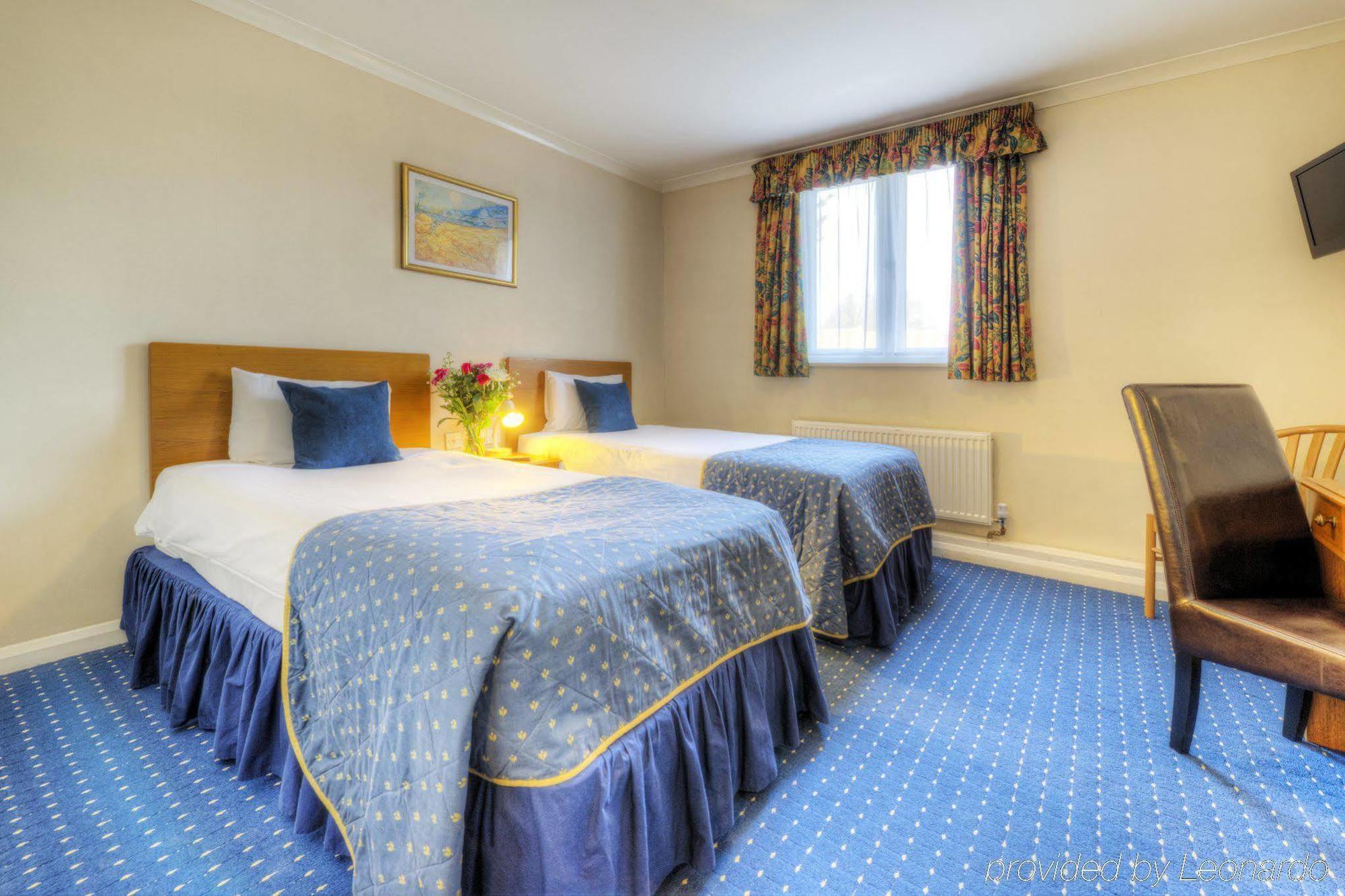 Flexistay Reading West Aparthotel - With Communal Kitchen Use Esterno foto