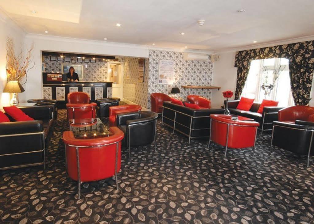 Flexistay Reading West Aparthotel - With Communal Kitchen Use Esterno foto