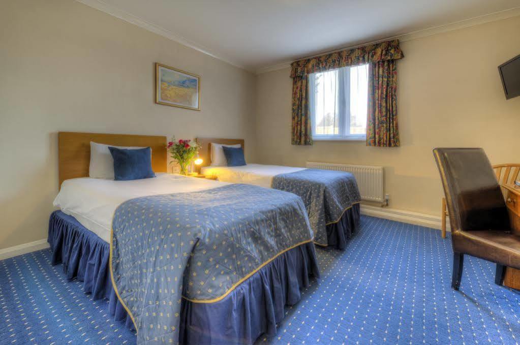 Flexistay Reading West Aparthotel - With Communal Kitchen Use Esterno foto